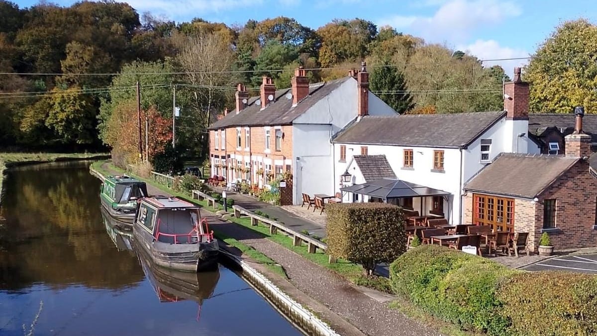 Kingfisher Cottage, Holly Bush Cottages, Denford