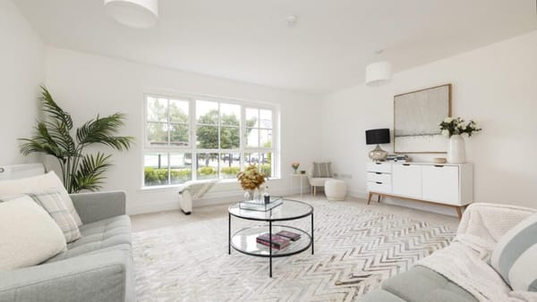 £449,000