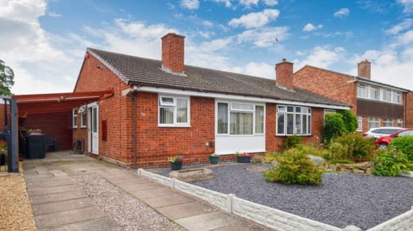 £220,000