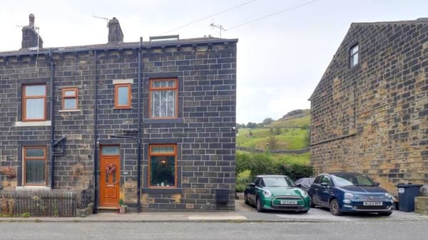 £165,000 guide price